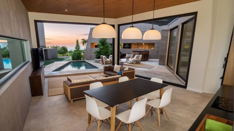 Property photo 3 of 22 Dining Area