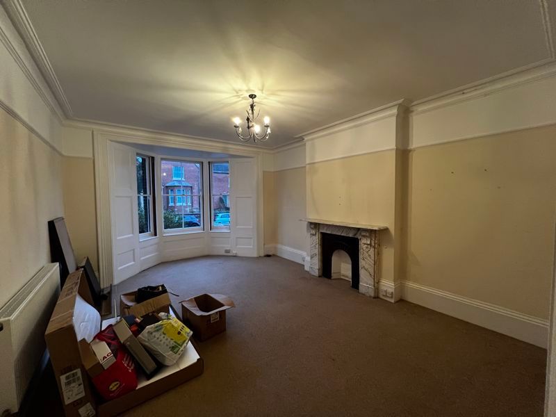 Property photo 2 of 9 Photo 8