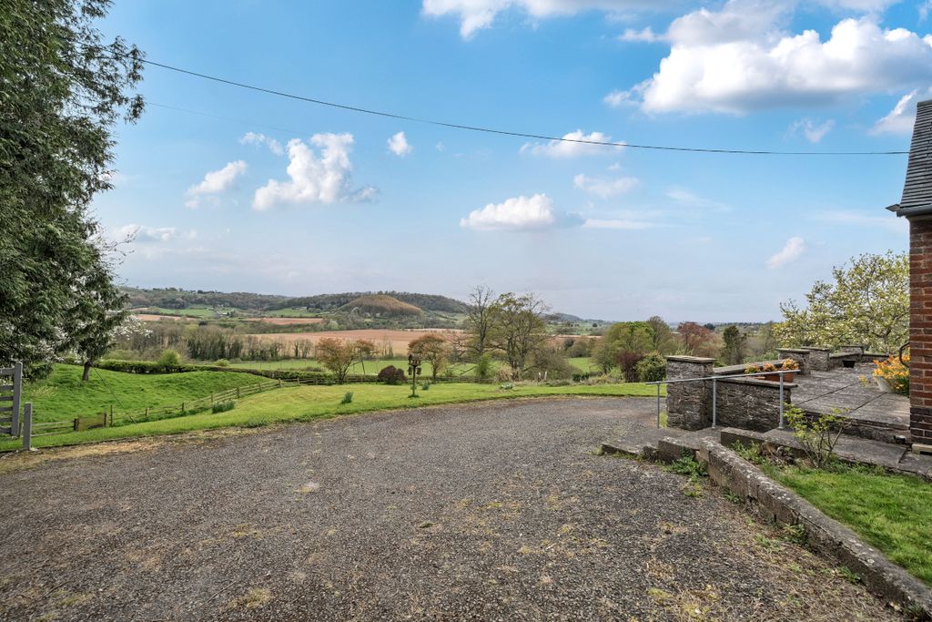 Property photo 3 of 22 1277435 (18)