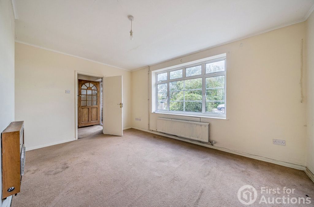 Property photo 2 of 12 2