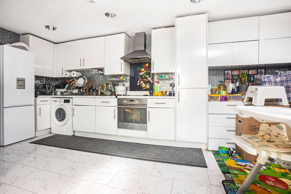 Property photo 3 of 12 025A7364