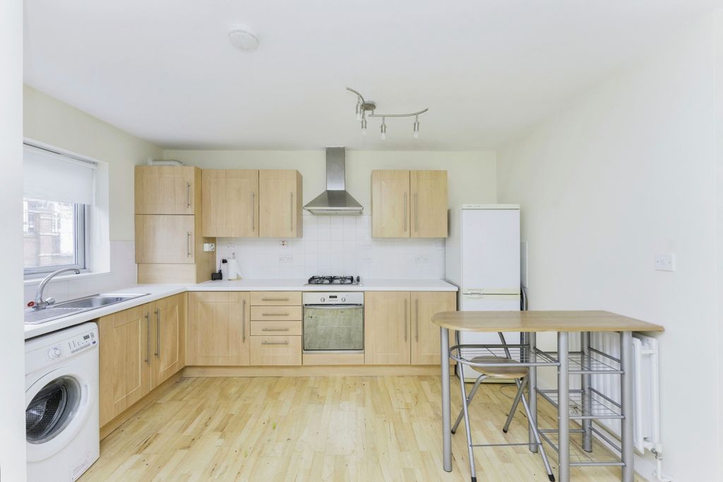 Property photo 3 of 15 Photography
