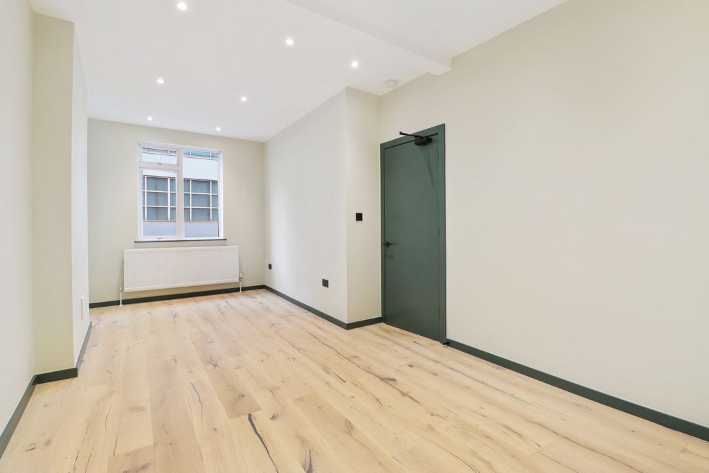 Property photo 2 of 14 Bricklane- 2.Jpg