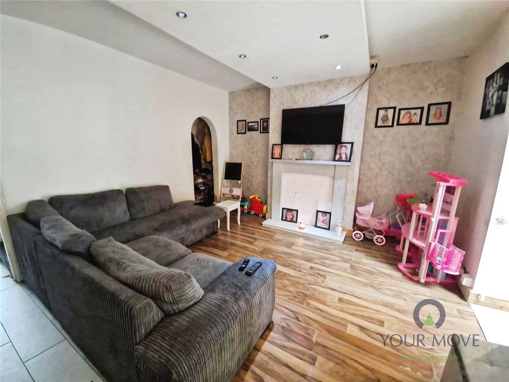 Property photo 2 of 12 Picture No. 02