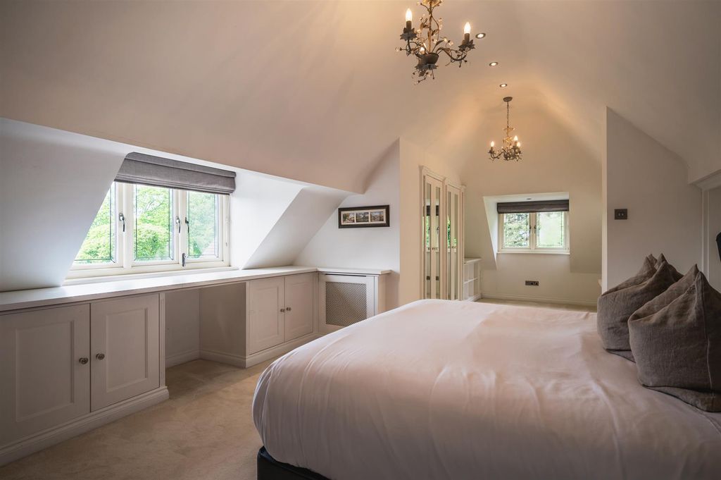 Additional image 37 of 5 bed detached house for salePadley Hill, Grindleford, Hope Valley S32