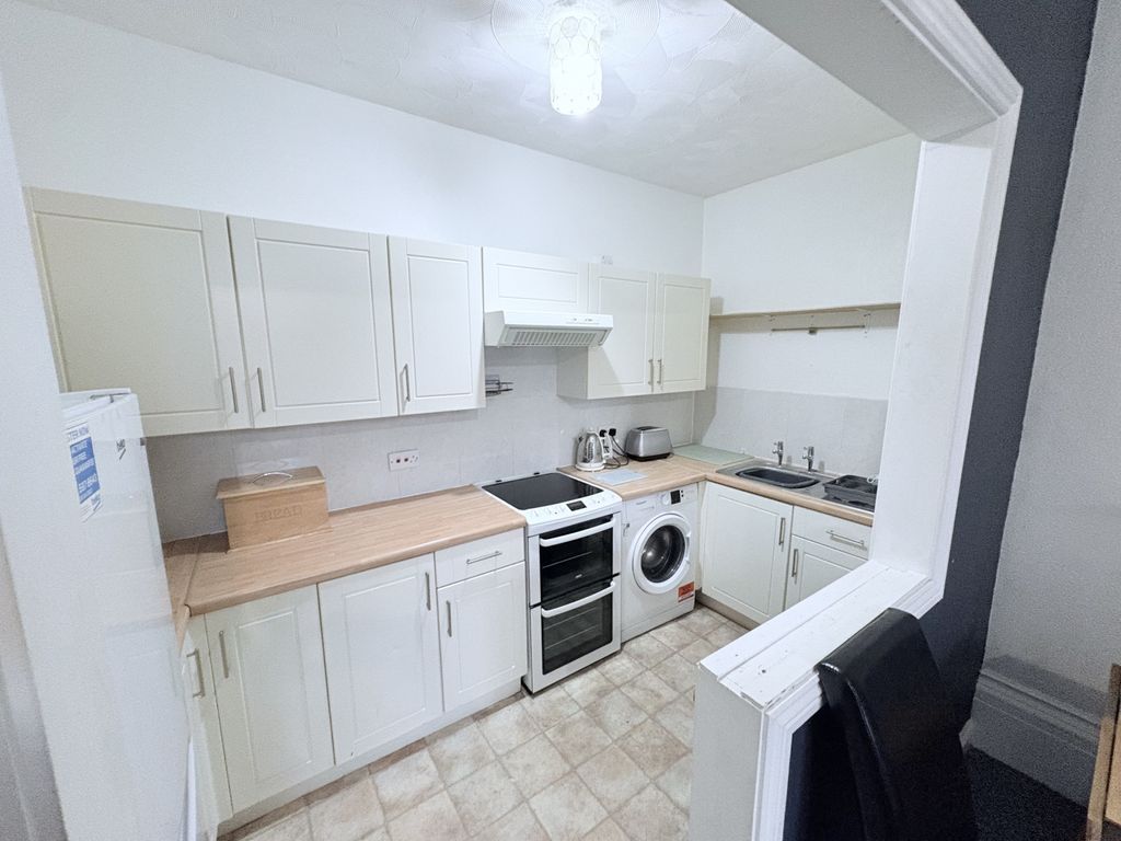 Property photo 2 of 6 Gallery