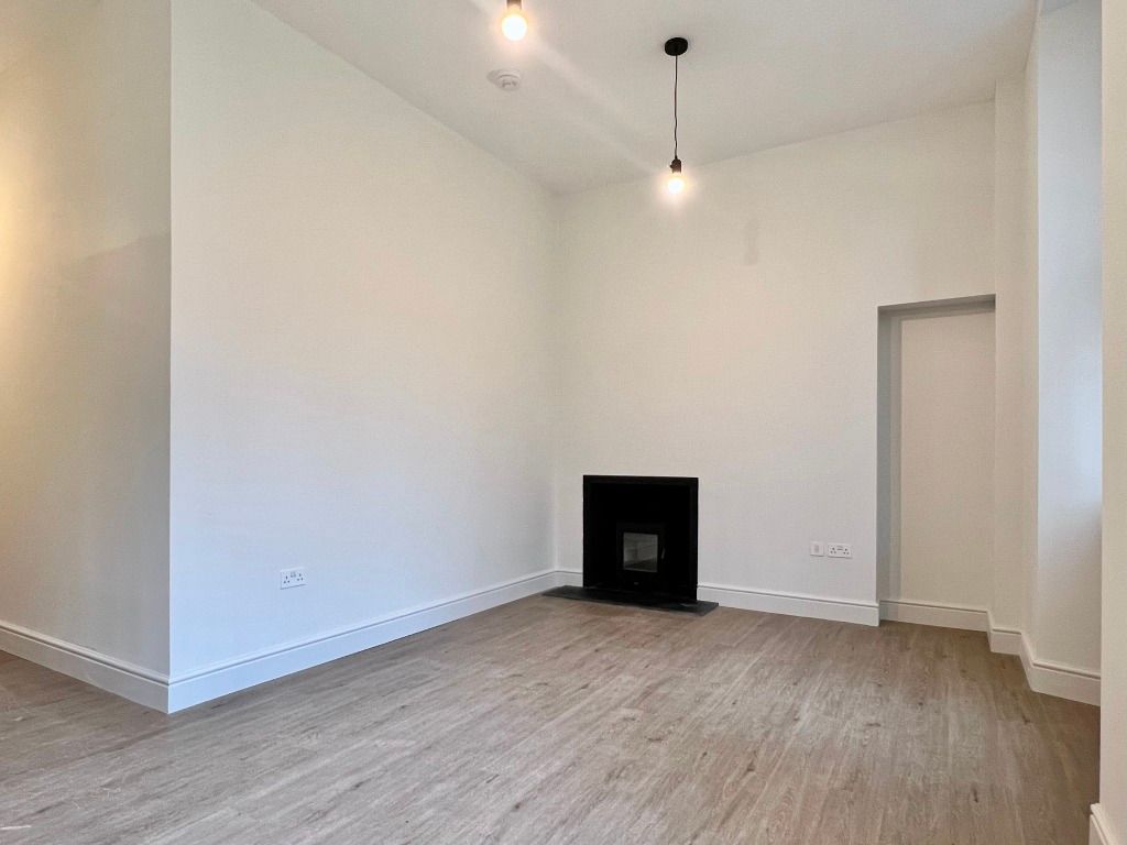 Property photo 2 of 14 Photo 2