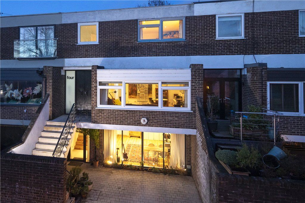 Property photo 1 of 16 Picture 1