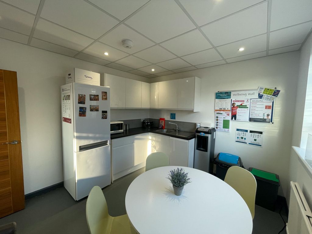 Property photo 2 of 6 Img_8144.Jpeg