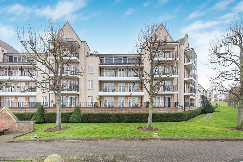 Property photo 1 of 31 4581061