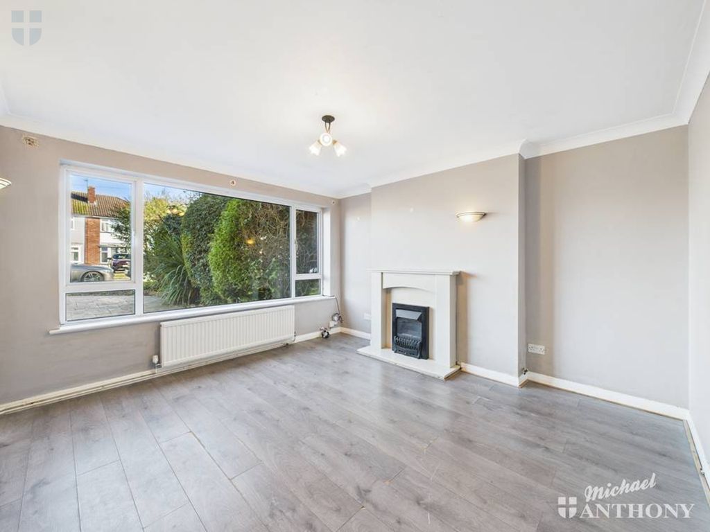 Property photo 2 of 17 Cam03218G0-Pr0848-Still007-Thumbnail-H750-70