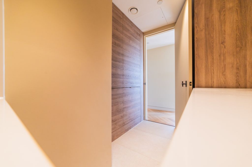 Additional image 81 of 3 bed flat for saleThe Bank, Cardiff Bay CF10