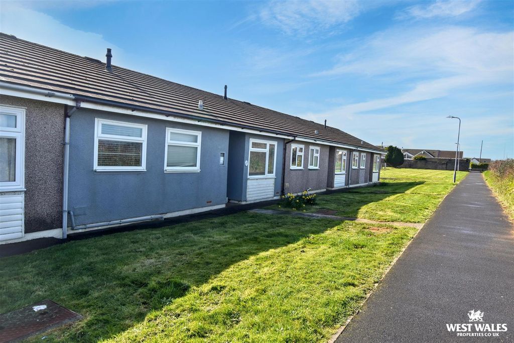 Property photo 1 of 15 16 (17).Jpg