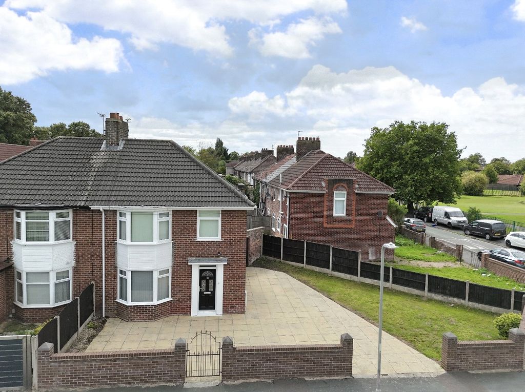 Property photo 2 of 19 Picture No. 25