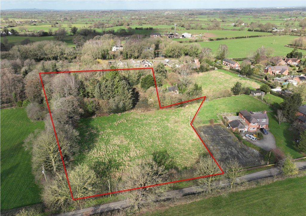 Property photo 1 of 5 Photo 5