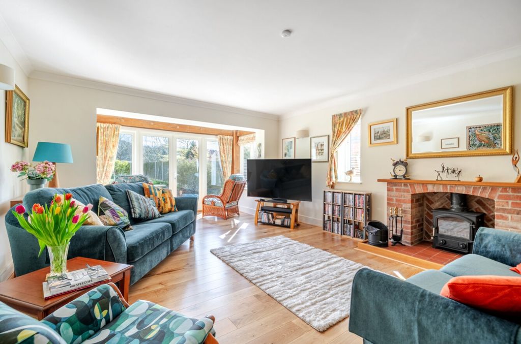 Property photo 2 of 26 1436706-17-69cc479Eda1F1