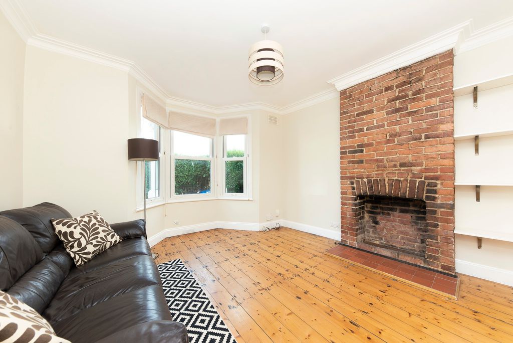 Property photo 2 of 6
