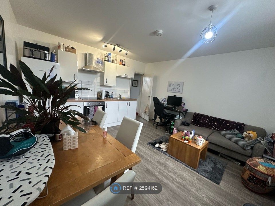Property photo 3 of 7