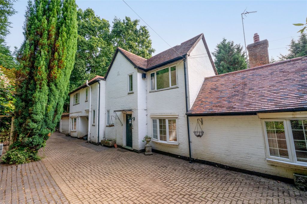Property photo 1 of 21 Picture No. 32
