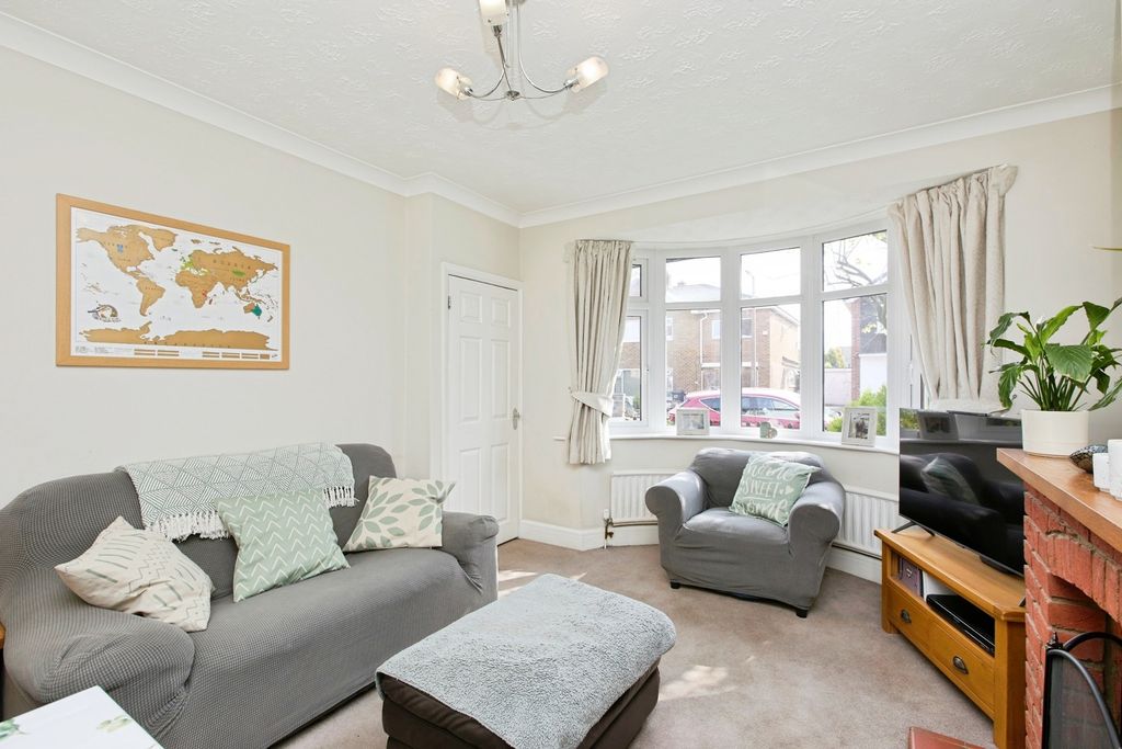 Property photo 3 of 27 Pbox-Img.Jpg