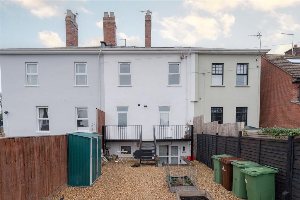 Property photo 1 of 8 Front .Jpg