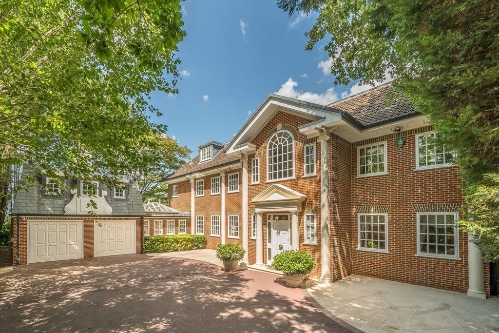 Property photo 1 of 14