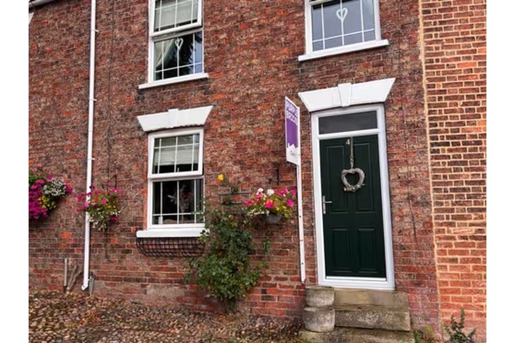 Property photo 3 of 24