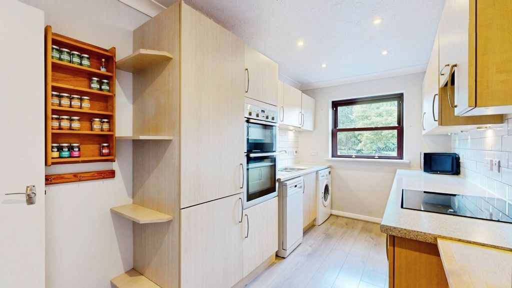 Property photo 1 of 13 Pbox-Img.Jpg