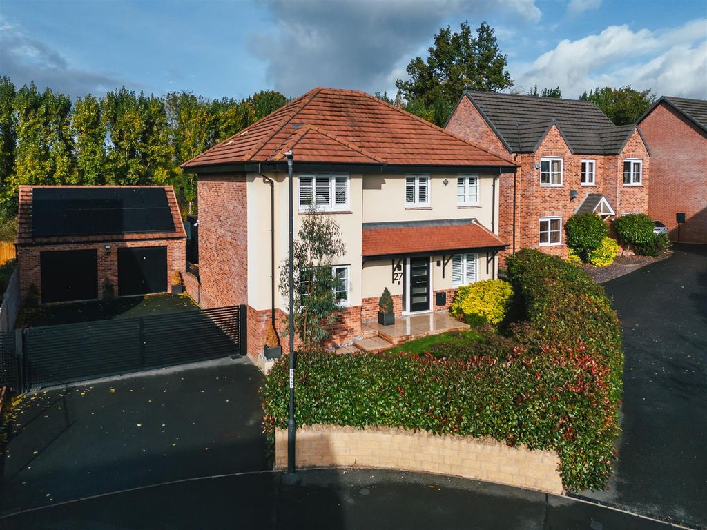 Property photo 1 of 40 Exterior And Gardens