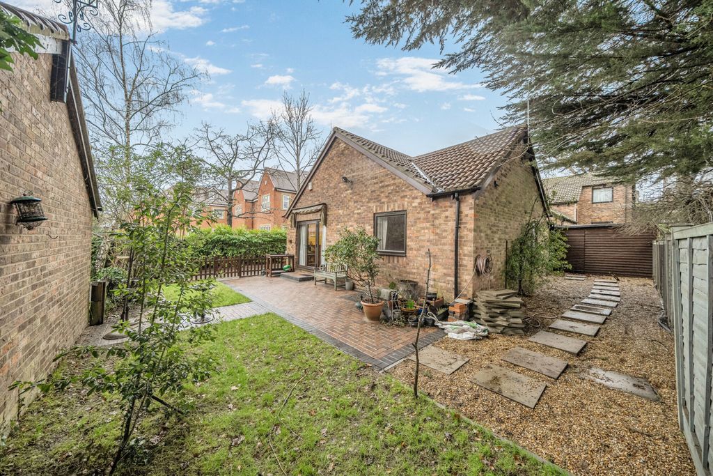 Property photo 2 of 23 1401971-17-6970F7...