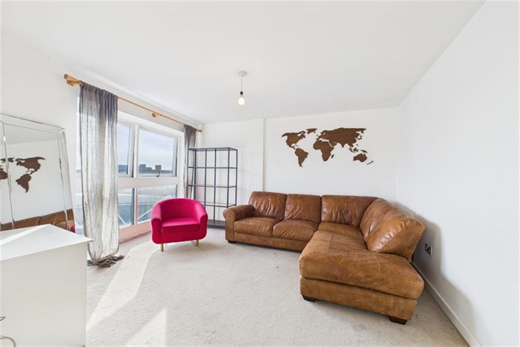 Property photo 1 of 11 Living Area