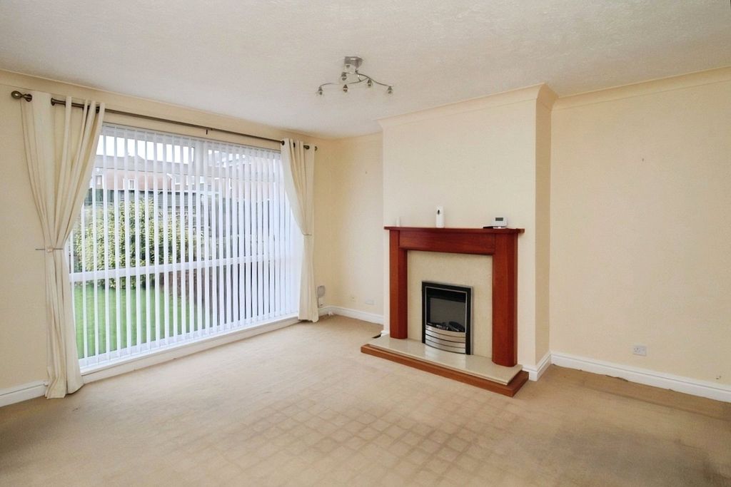 Property photo 2 of 7 Picture No. 42