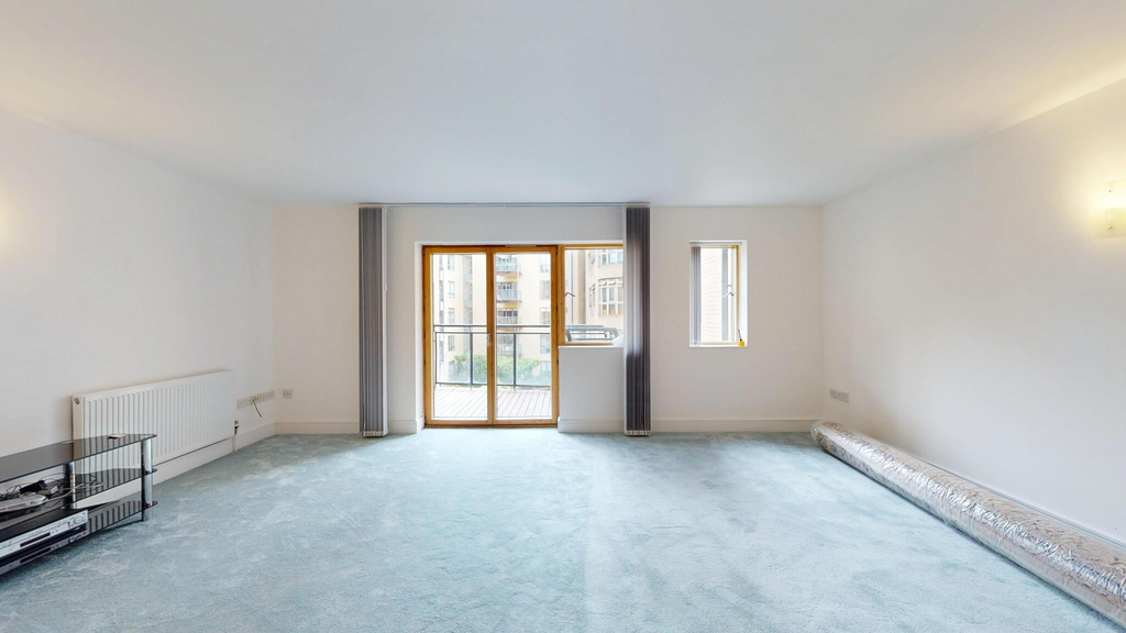 Property photo 1 of 25