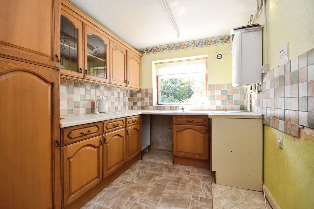 Property photo 2 of 20