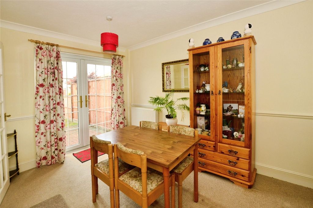 Property photo 3 of 17 Picture No. 31