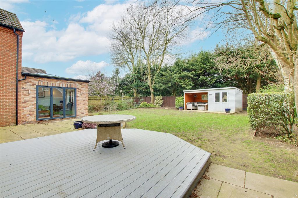 Property photo 2 of 16 Img_8557-Img_8559.Jpg