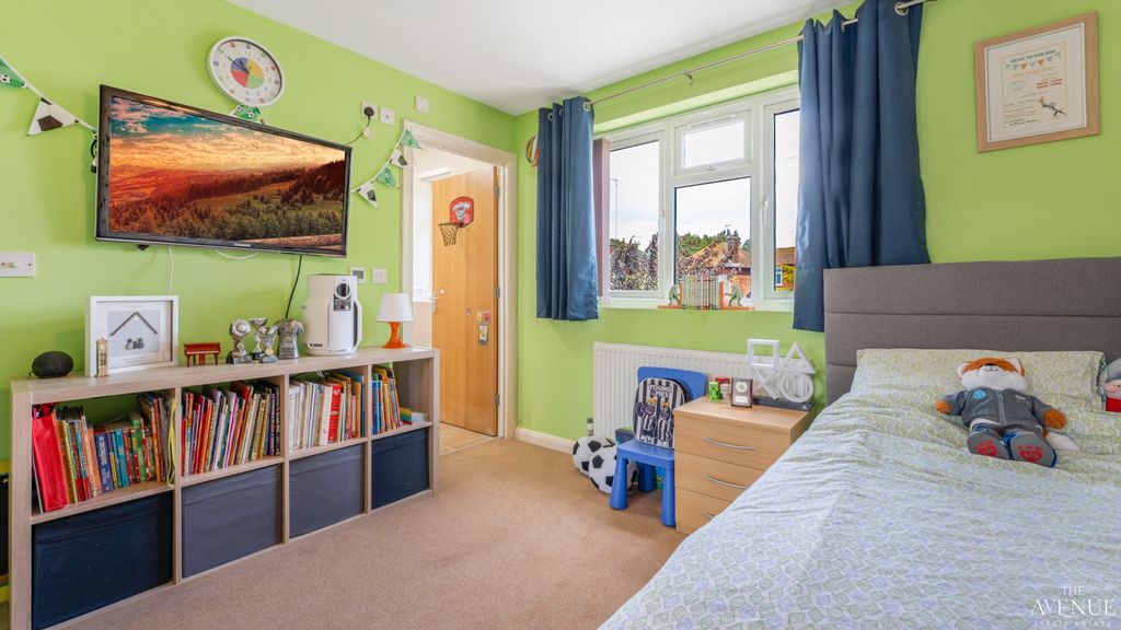 Property photo 1 of 22 4137101