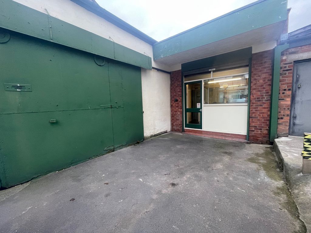 Property photo 2 of 7 Photo 7