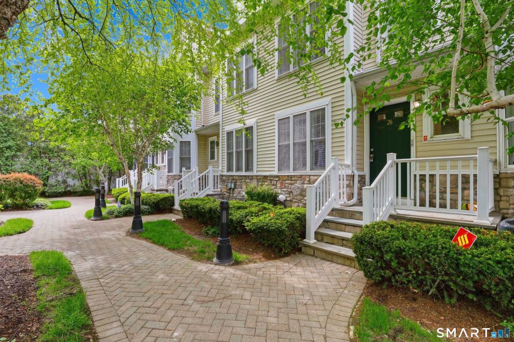 Property photo 1 of 31