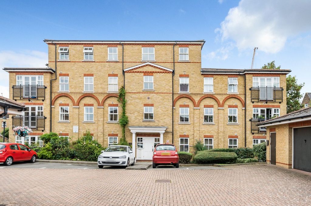 Property photo 3 of 14 Picture No. 23