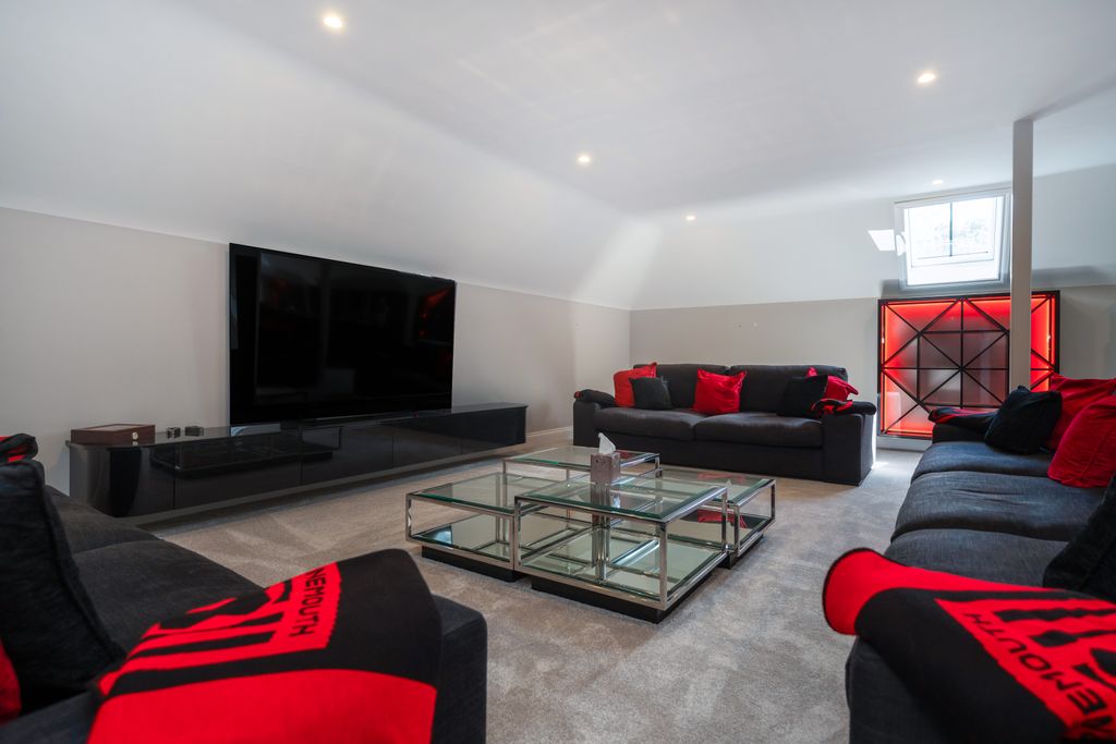 Additional image 42 of 5 bed detached house for saleWilderton Road, Poole BH13