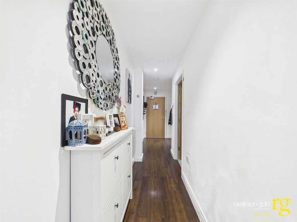 Property photo 2 of 10 Cam02900G0-Pr0332-Still002.Jpg