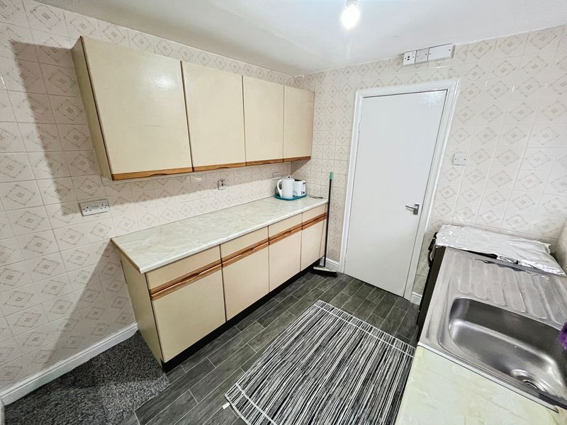 Property photo 3 of 13 Kitchen