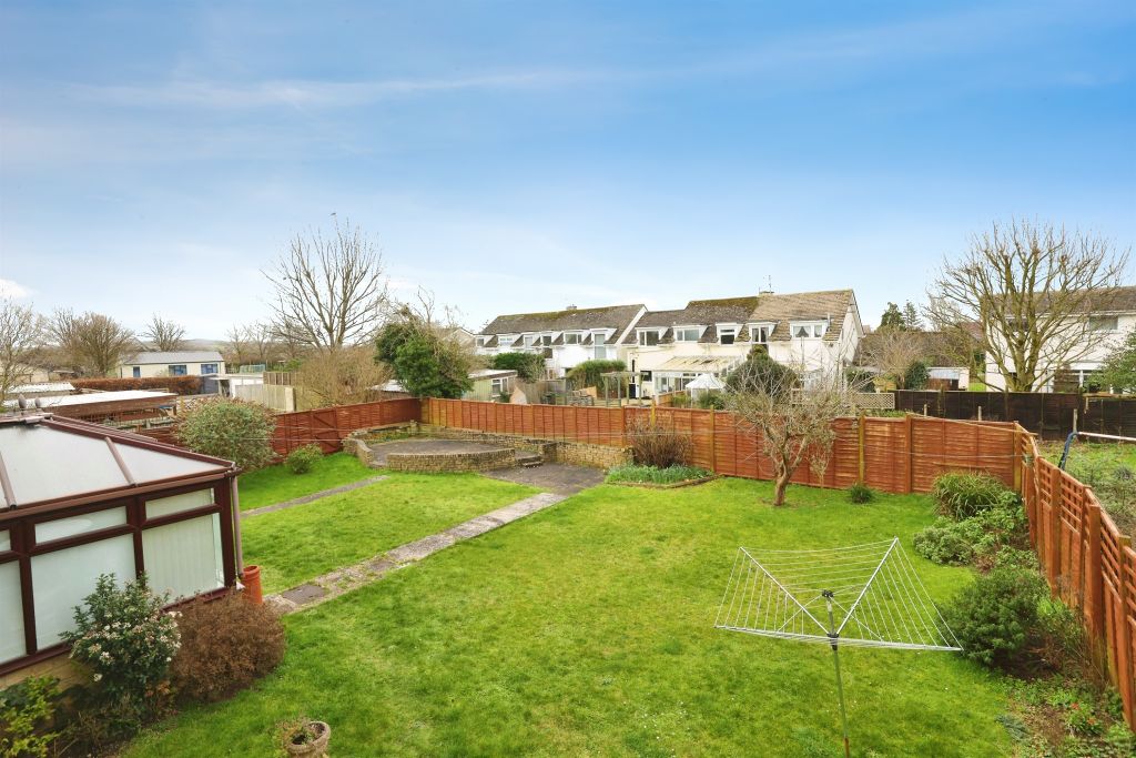 Property photo 3 of 20