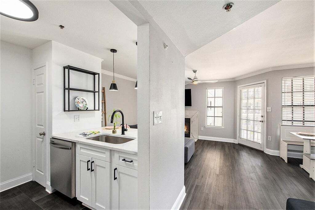 Property photo 2 of 14 <Alttext/>
