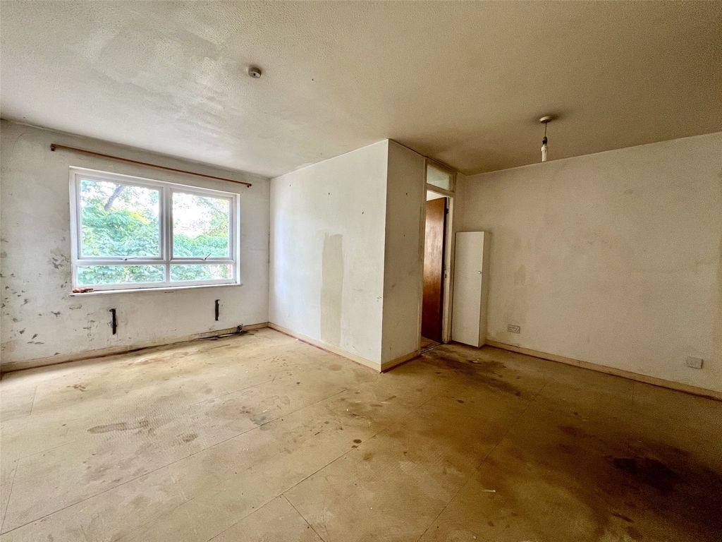 Property photo 2 of 7 Studio Room