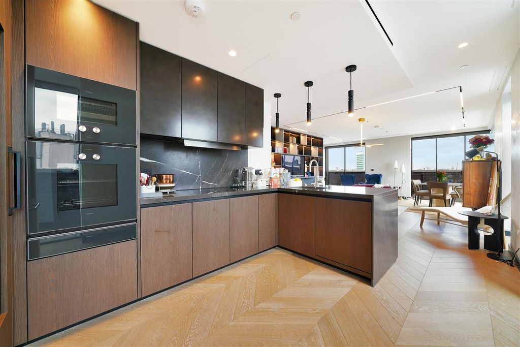 Property photo 3 of 14 Raucvkpbm0Gpxsyuzrmayw.Jpg