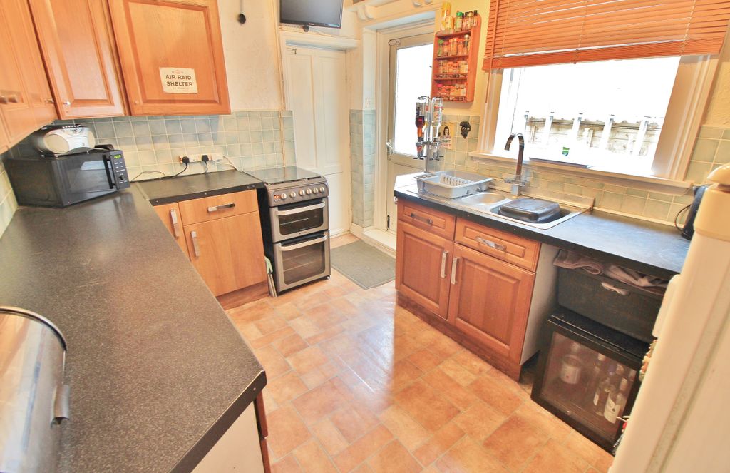 Property photo 3 of 13