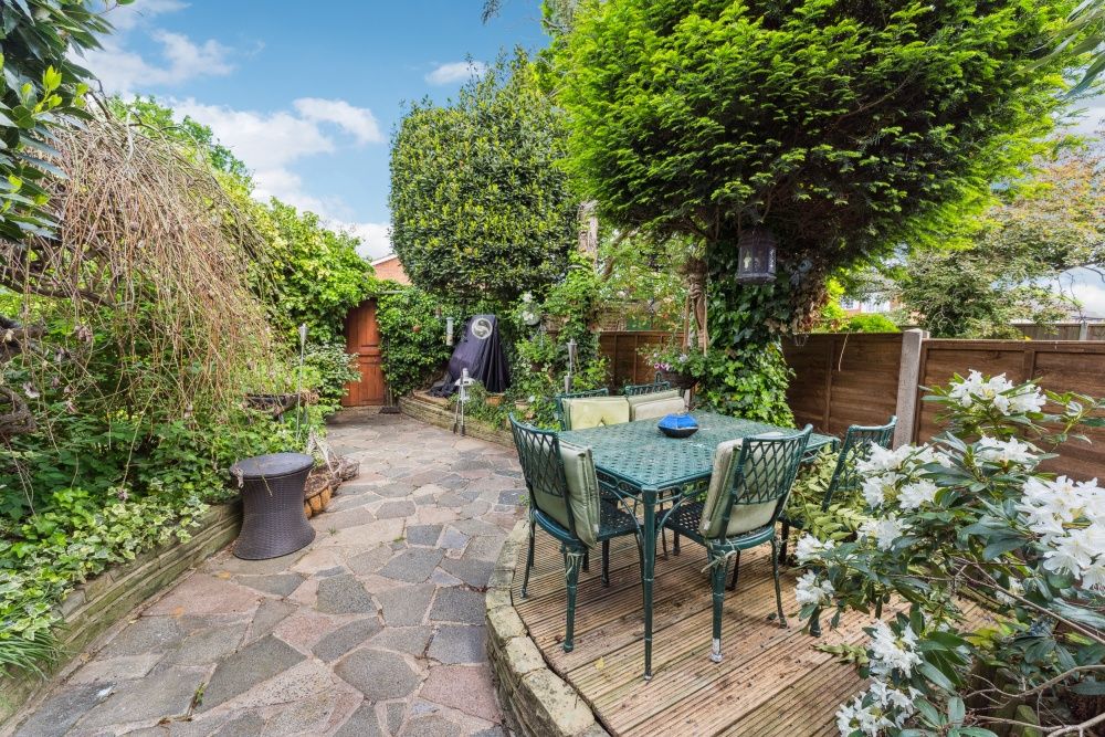 Property photo 3 of 18
