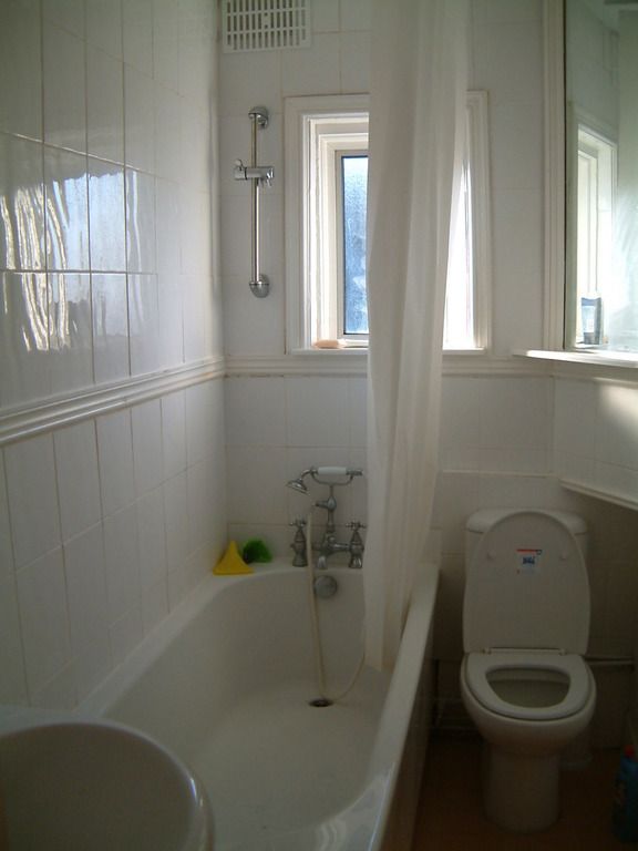 Property photo 2 of 3